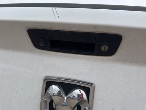 Used 2016 RAM 1500 Express image 5