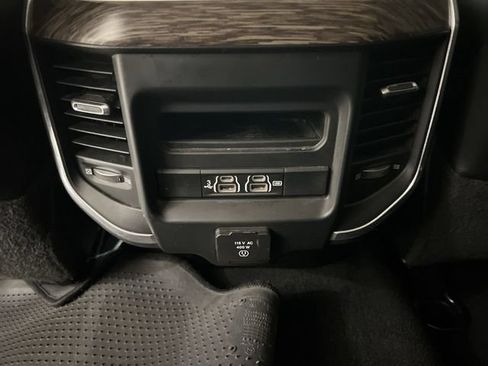 Used 2020 RAM 2500 Laramie AWD/4WD image 20