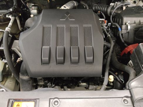 Used 2022 Mitsubishi Eclipse Cross ES image 30