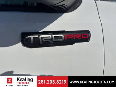Used 2019 Toyota Tacoma TRD Pro AWD/4WD image 9