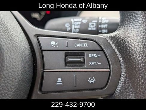 Used 2023 Honda HR-V LX image 26