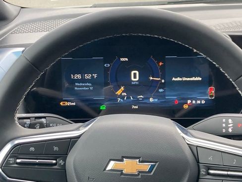 New 2026 Chevrolet Equinox EV LT AWD/4WD image 9