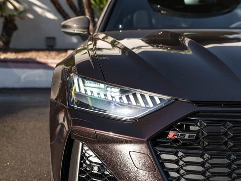 Used 2023 Audi RS 6 w/ Carbon Optic Package image 14