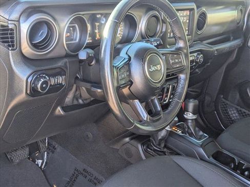Used 2021 Jeep Wrangler Willys image 10