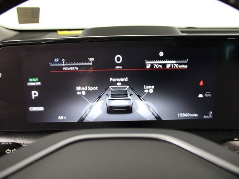 Used 2024 Nissan Ariya FWD image 6