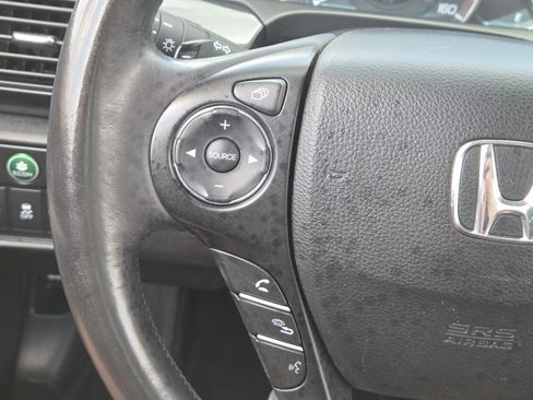 Used 2015 Honda Accord EX-L image 32