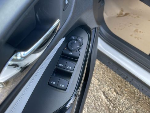 New 2026 Chevrolet Trax LT w/ LT Convenience Package image 10