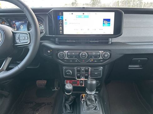 New 2026 Jeep Gladiator Willys image 16