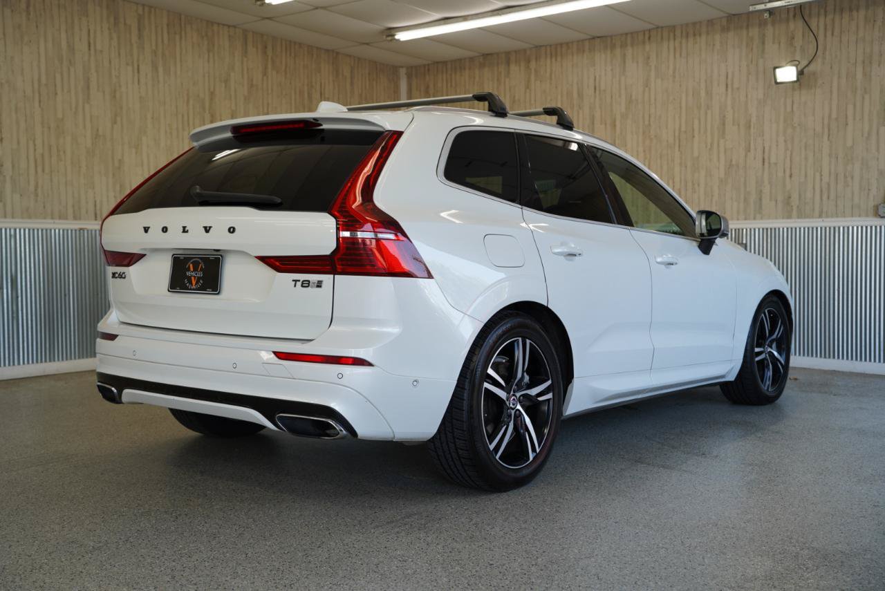 Used 2018 Volvo XC60 T8 R-Design w/ Convenience Package AWD/4WD image 10