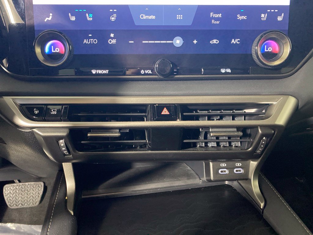 Certified 2024 Lexus RX 350 AWD w/ Convenience Package image 21