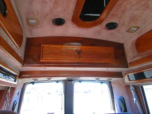 Used 1997 Chevrolet Express 1500 image 8