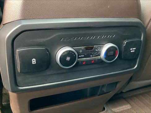 Used 2022 Ford Expedition King Ranch RWD image 36