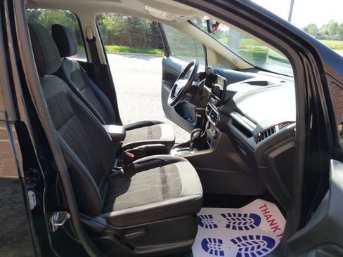Used 2018 Ford EcoSport SE AWD/4WD image 48