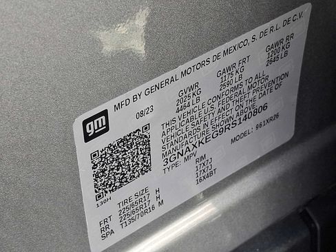 Used 2024 Chevrolet Equinox LT FWD image 26