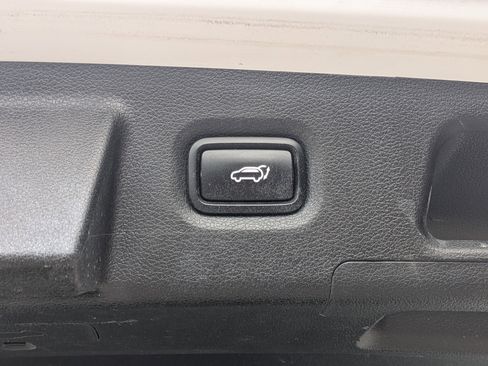 Used 2020 Hyundai Santa Fe SEL FWD image 14