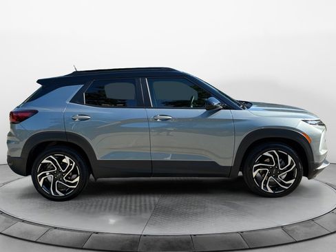 Used 2026 Chevrolet TrailBlazer RS w/ Convenience Package FWD image 8