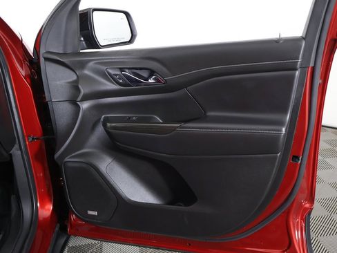 Used 2021 GMC Acadia SLT w/ Elevation Edition image 30