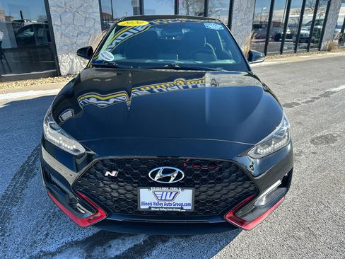 Used 2020 Hyundai Veloster N w/ Performance Package image 10