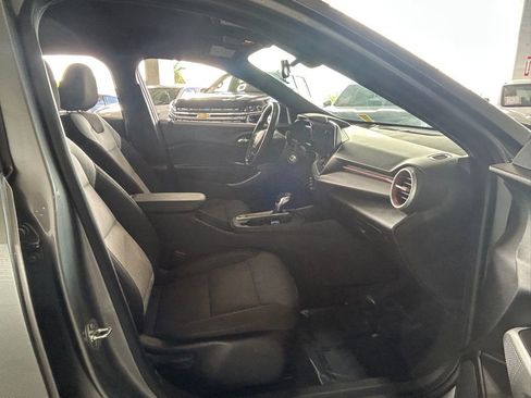 Used 2024 Chevrolet Trax RS w/ Driver Confidence Package image 31