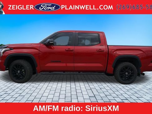 Used 2025 Toyota Tundra Limited AWD/4WD image 2