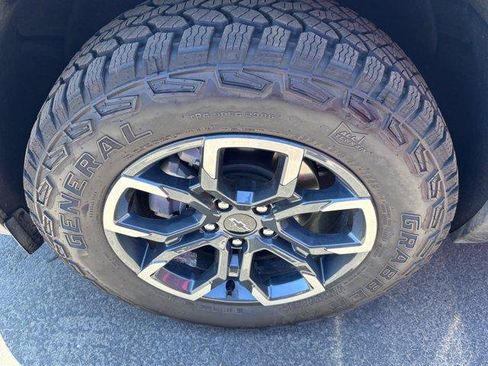Used 2026 Chevrolet Equinox ACTIV FWD image 6