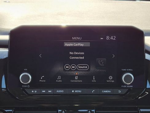 New 2025 Nissan Pathfinder SV image 27