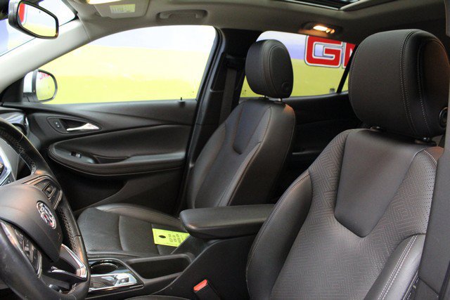 Used 2023 Buick Encore GX Essence w/ Experience Buick Package FWD image 20