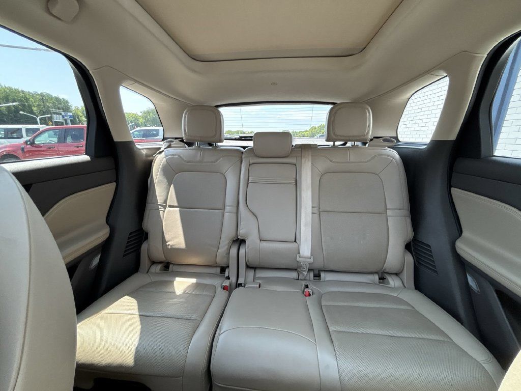 Used 2021 Lincoln Corsair AWD image 26