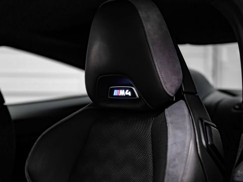 Used 2021 BMW M4 Coupe w/ Executive Package image 36