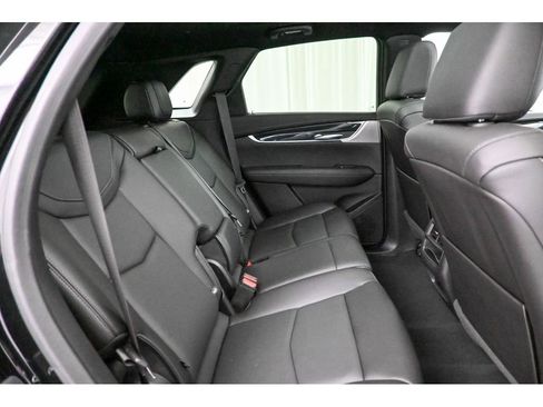 Certified 2023 Cadillac XT5 Premium Luxury image 18