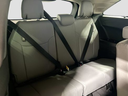New 2026 Toyota Sienna XLE FWD image 28