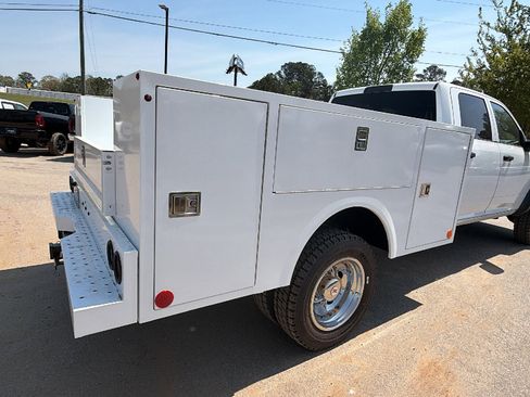New 2026 RAM 4500 Tradesman w/ Chrome Appearance Group image 8