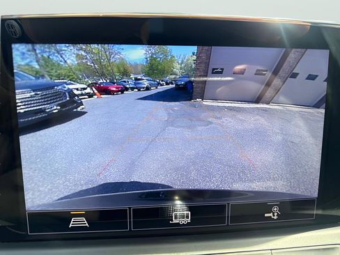 Used 2022 Chevrolet Blazer Premier AWD/4WD image 27