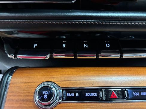 Used 2020 Lincoln Aviator Reserve w/ Equipment Group 201A image 26