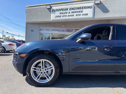 Used 2015 Porsche Macan S AWD/4WD image 10