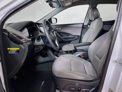 Used 2018 Hyundai Santa Fe Sport w/ 2.4L Value Package 02 AWD/4WD image 5