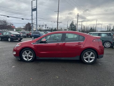 Used 2013 Chevrolet Volt Premium w/ Premium Trim Package FWD image 10