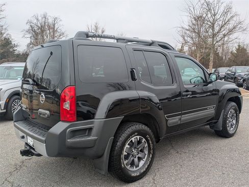 Used 2015 Nissan Xterra S w/ Value Package image 4