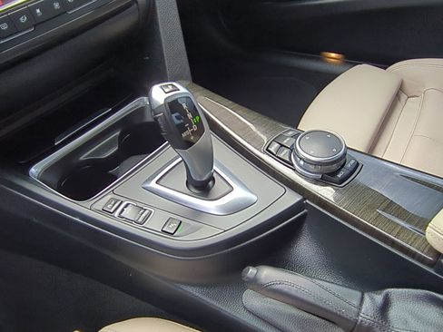 Used 2015 BMW 335i xDrive Sedan image 17
