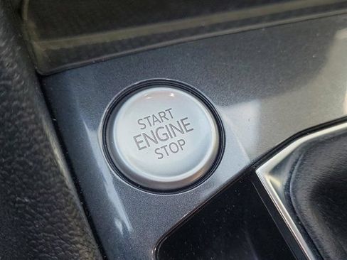 Used 2023 Volkswagen Tiguan SE R-Line FWD image 29