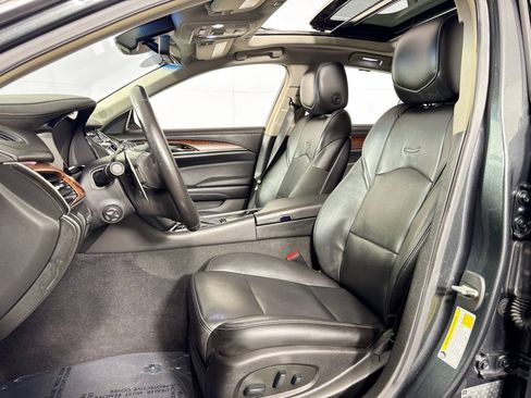 Used 2018 Cadillac CTS Premium Luxury image 28