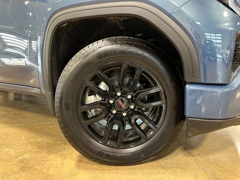 Used 2025 GMC Sierra 1500 Elevation image 10