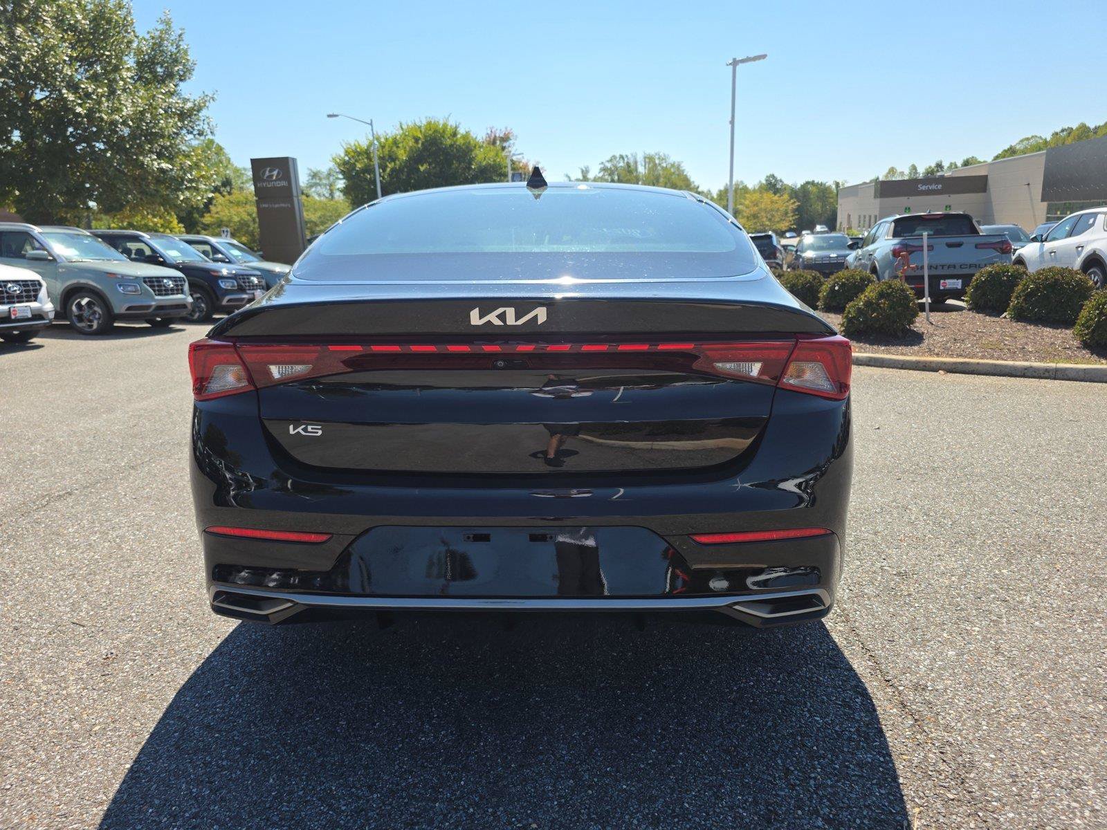 Used 2023 Kia K5 LXS FWD image 6