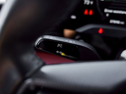 Used 2020 Porsche Taycan Turbo image 56