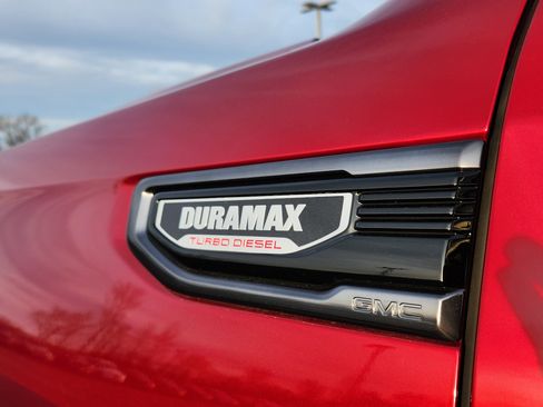 Used 2023 GMC Sierra 1500 AT4 w/ AT4 Premium Package image 10