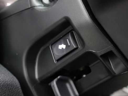 Used 2017 RAM 1500 Laramie w/ Convenience Group AWD/4WD image 21