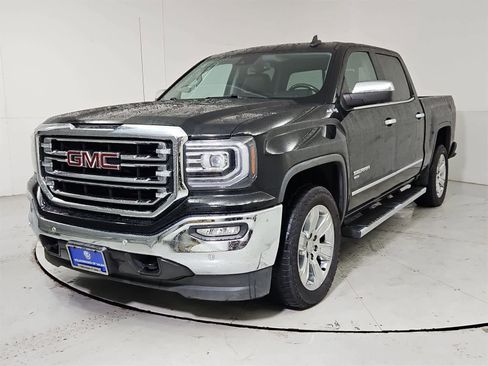 Used 2018 GMC Sierra 1500 SLT image 1