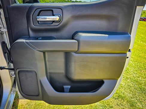 Used 2022 Chevrolet Silverado 1500 Custom Trail Boss w/ LPO, Dark Essentials Package AWD/4WD image 33