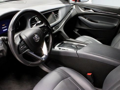 Used 2024 Buick Enclave Premium image 26