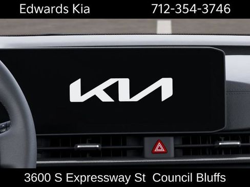 New 2026 Kia Carnival EX FWD image 22